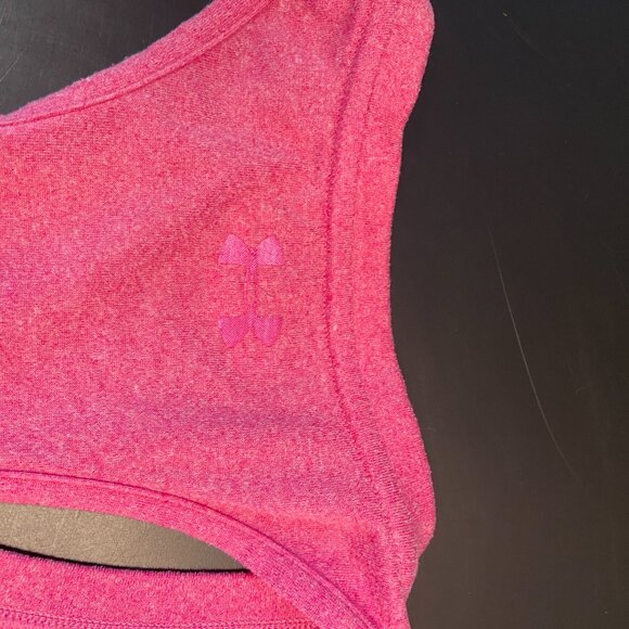 2 Under Armour Heat Gear Tank Tops - Size Medium - Picture 8 of 11